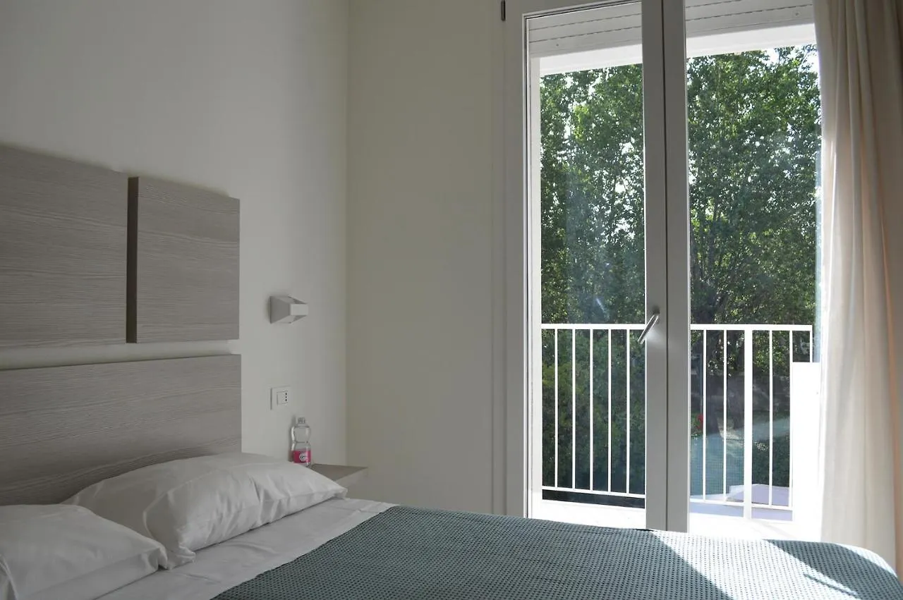 Hotel Riva E Mare Rimini 3*,